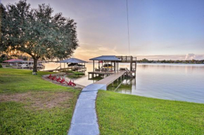 Lakefront Florida Retreat - Pool Table and Boat Dock